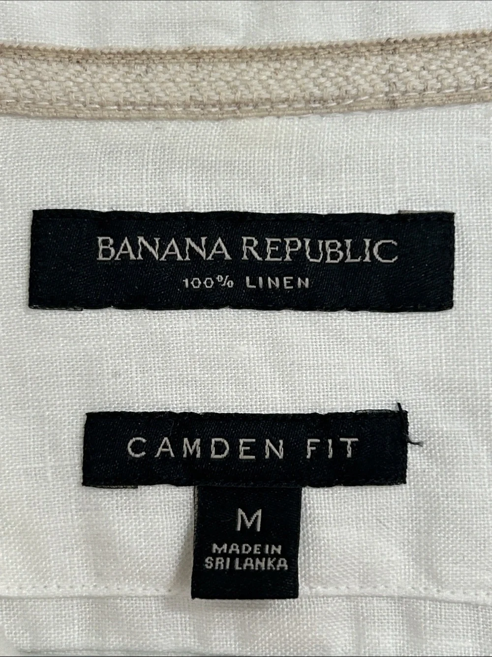 Banana Republic Camden Fit White 100% Linen Button-Down Shirt. Size Medium.
